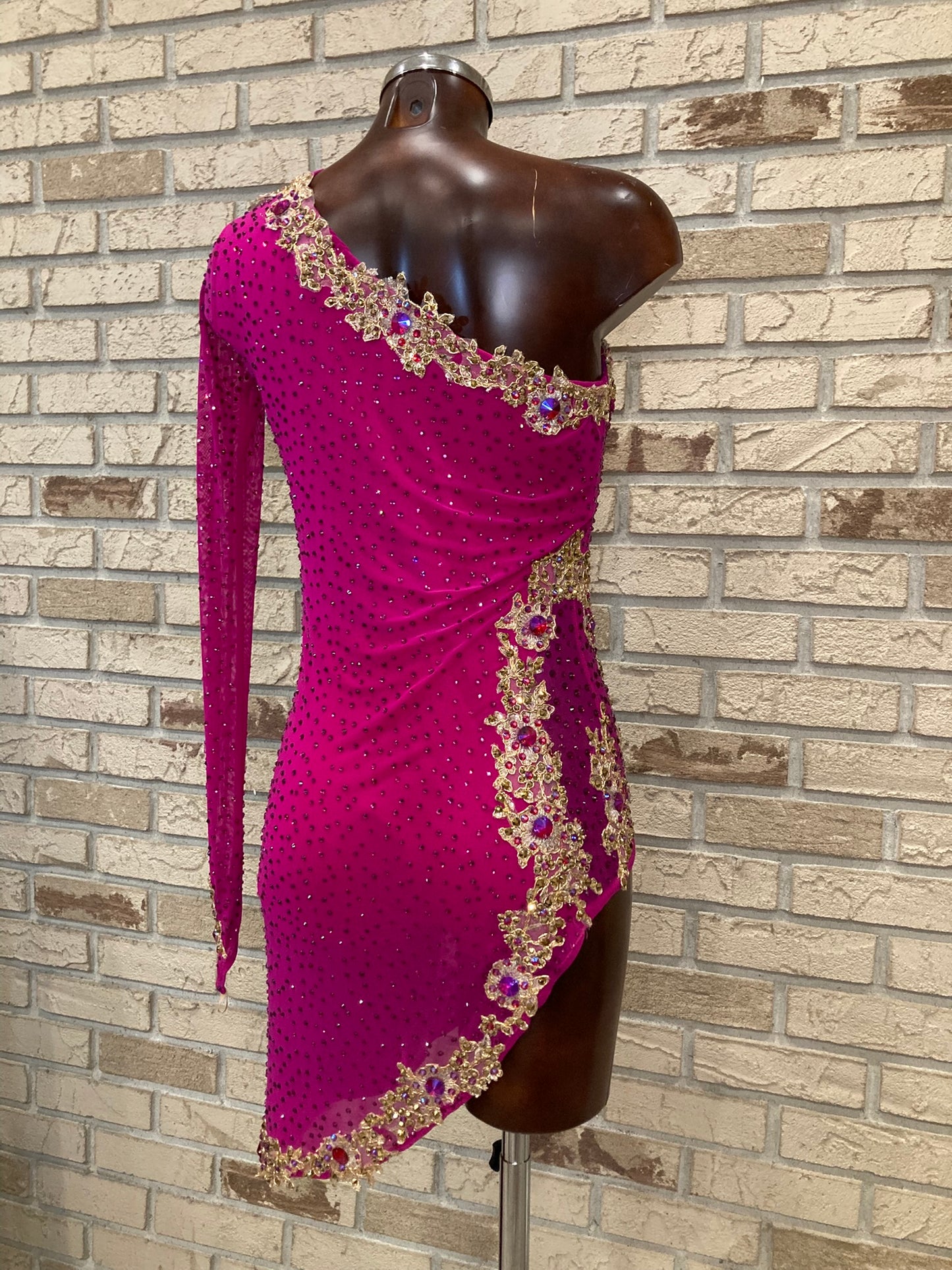 Fuchsia one-shoulder Latin Dance Dress
